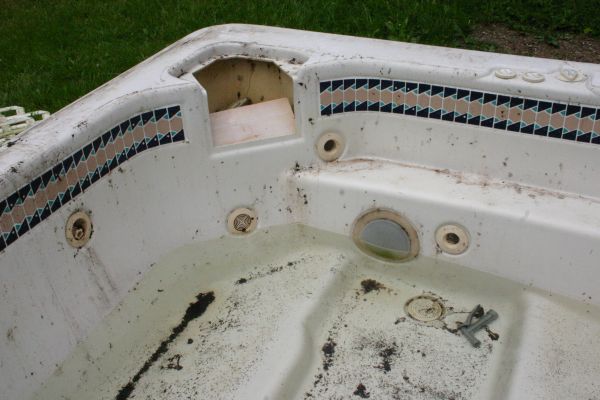 Hot Tub Removal in Arlington