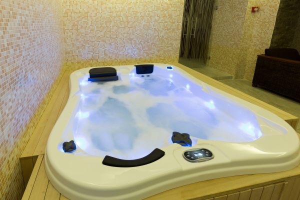 Spa Disposal in Arlington